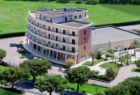 Gabri Park Hotel San Salvo Exterior foto